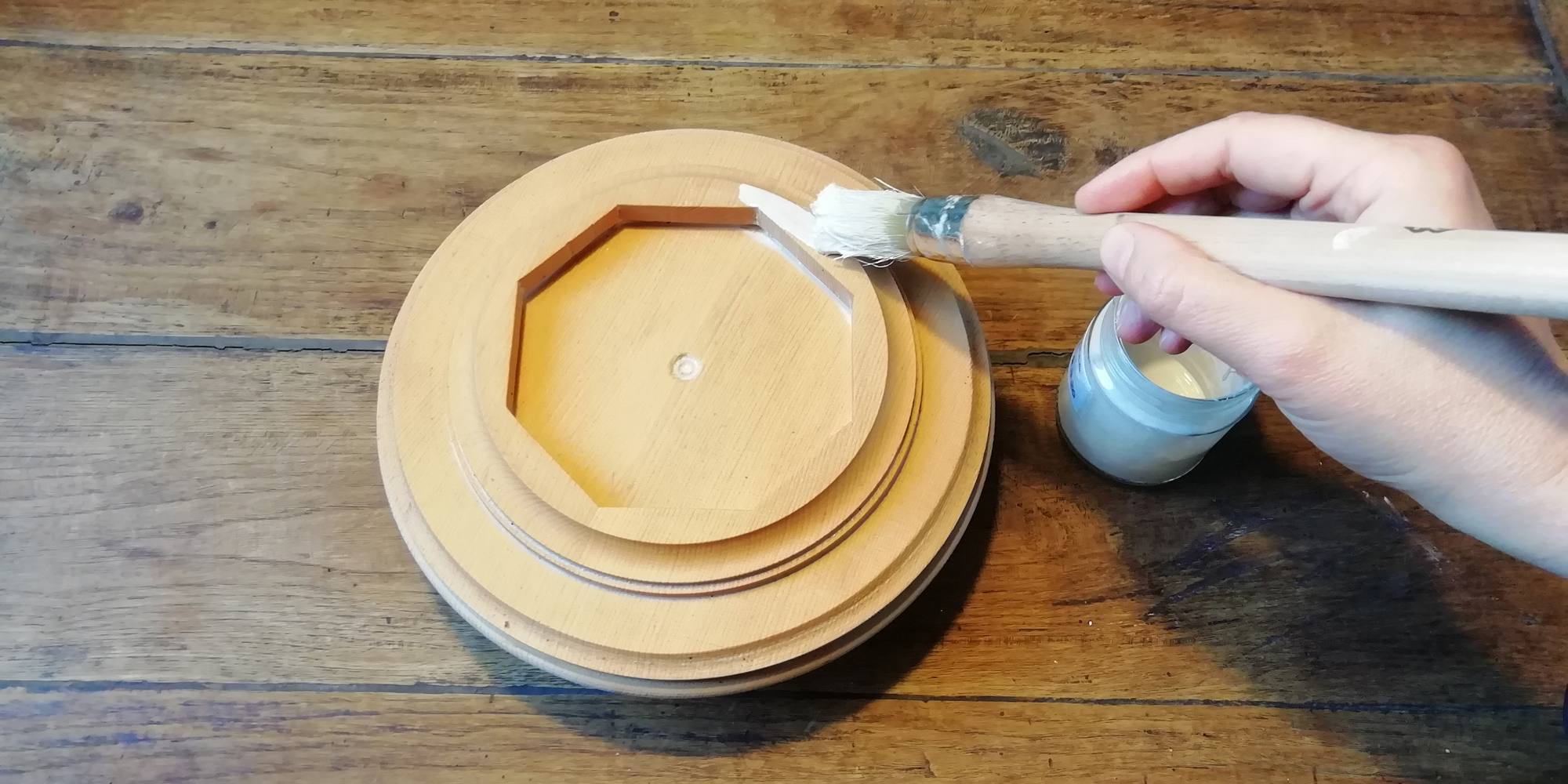 La tecnica della ammanitura o gessatura su legno